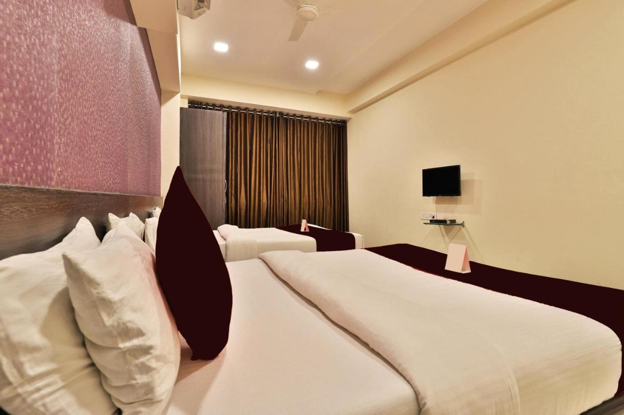 Hotel Royal Rituals Vesu Surat Luaran gambar